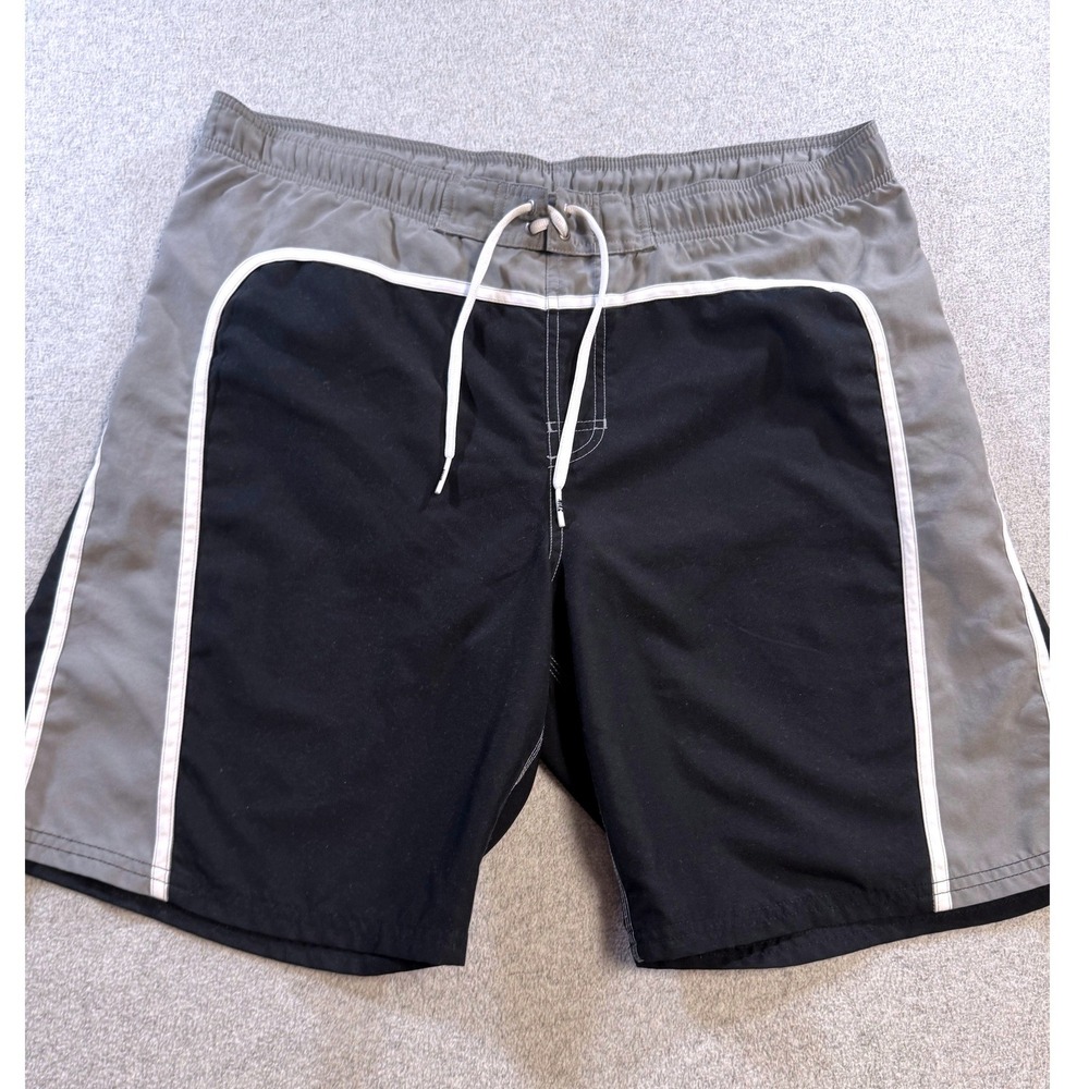 Nike Swim Trunks Mens Medium Black Gray Colorblock Board Shorts Drawstring